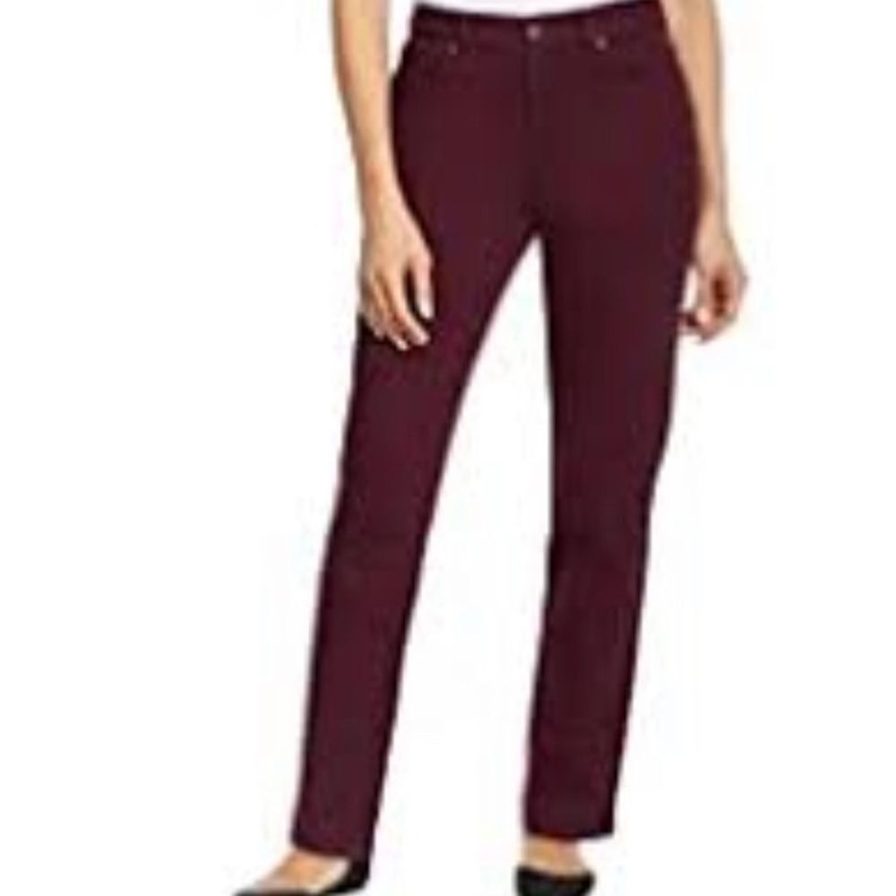Gloria Vanderbilt Amanda Missy Jeans Size 12 Burgundy Color